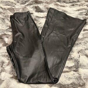 Windsor Sleek Black Faux Leather Flare Leggings
